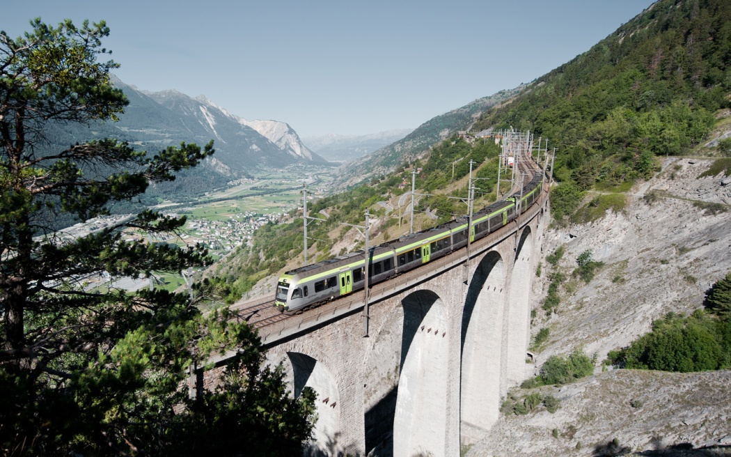 BLS Lötschberger Lötschberg Luxus Panoramazüge Schweiz